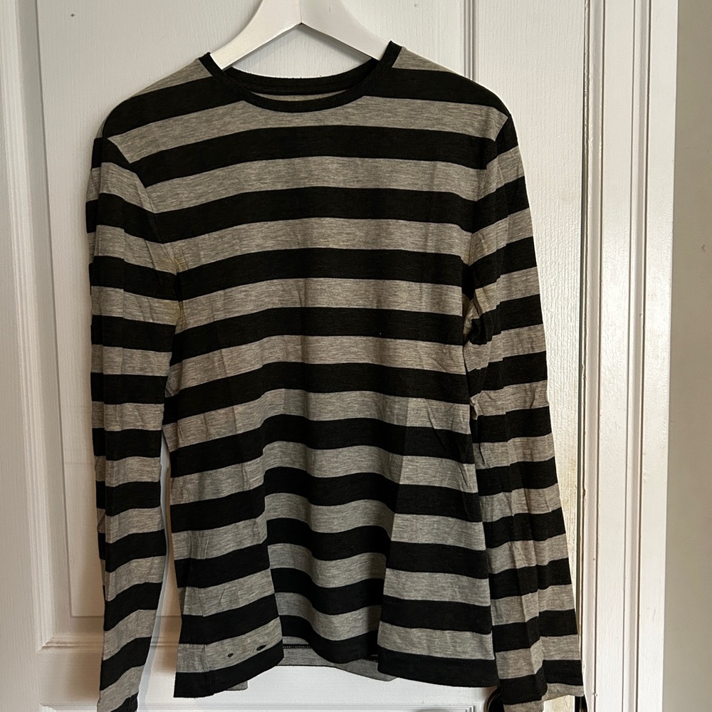 Club Monaco Striped Black and Gray Men's Shirt - Small